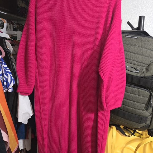 Fuchsia Pink Cardigan - Picture 2 of 3